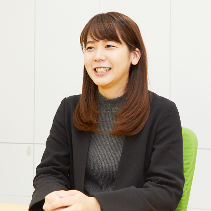 山下莉央